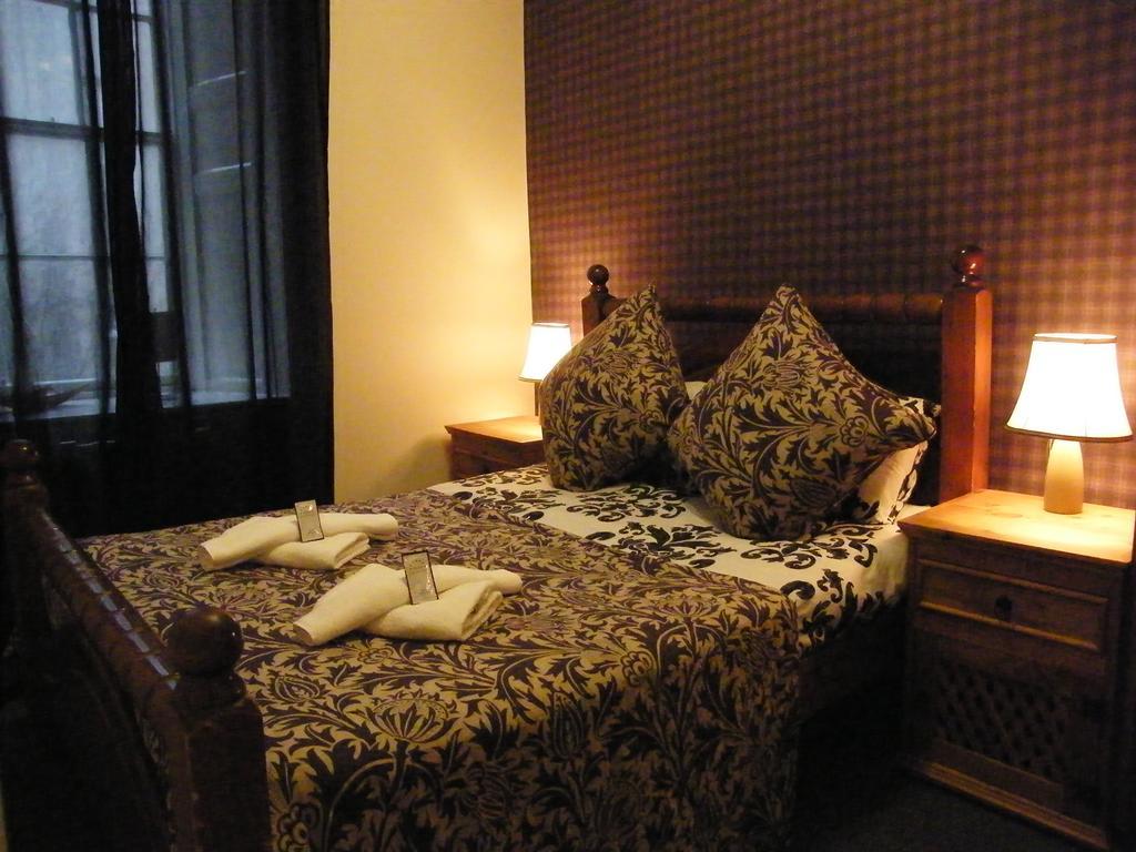 Royal Mile Group Apartments Edynburg Pokój zdjęcie